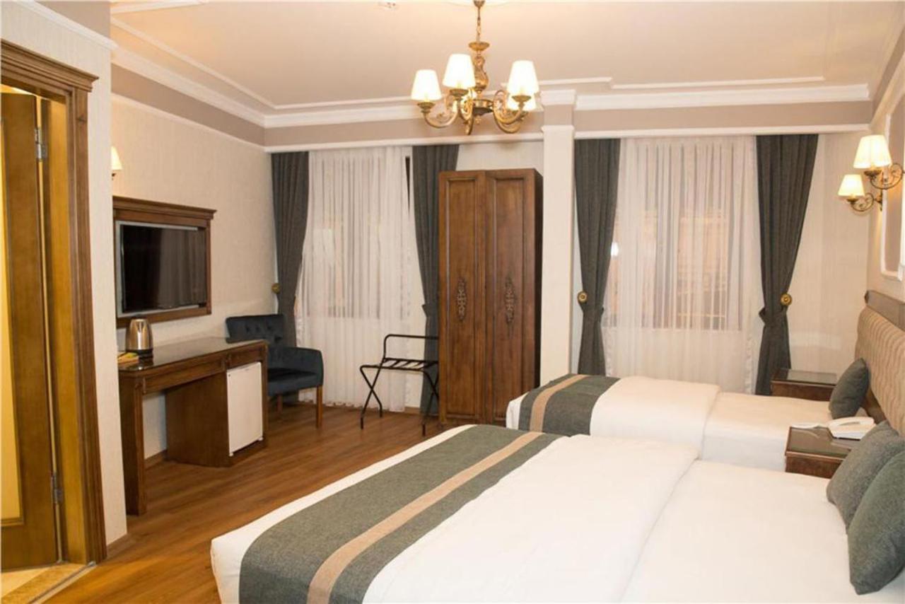 Ahmet Efendi Konagi Hotel Istanbul Bagian luar foto A room at the hotel