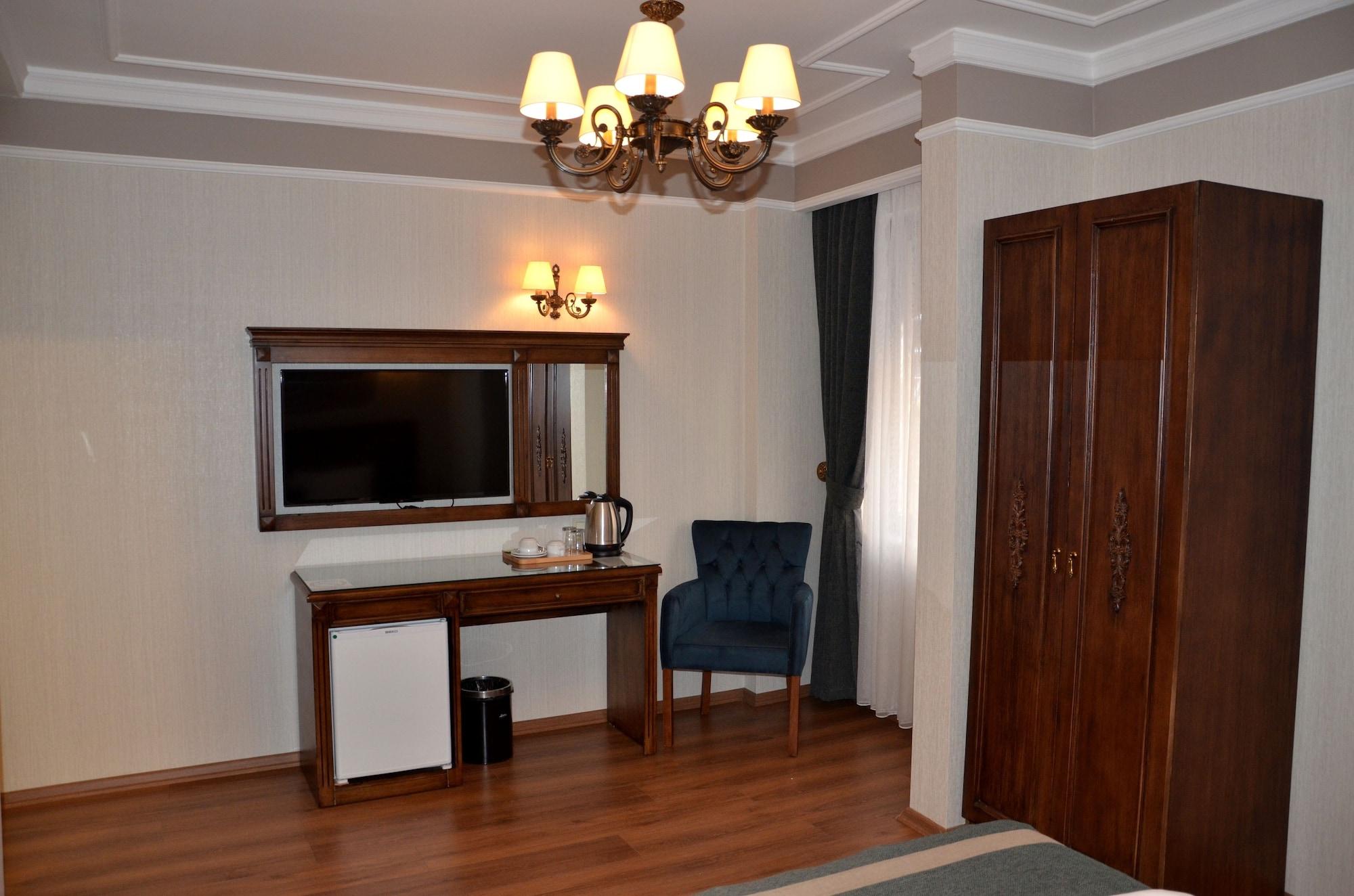 Ahmet Efendi Konagi Hotel Istanbul Bagian luar foto A room at the hotel