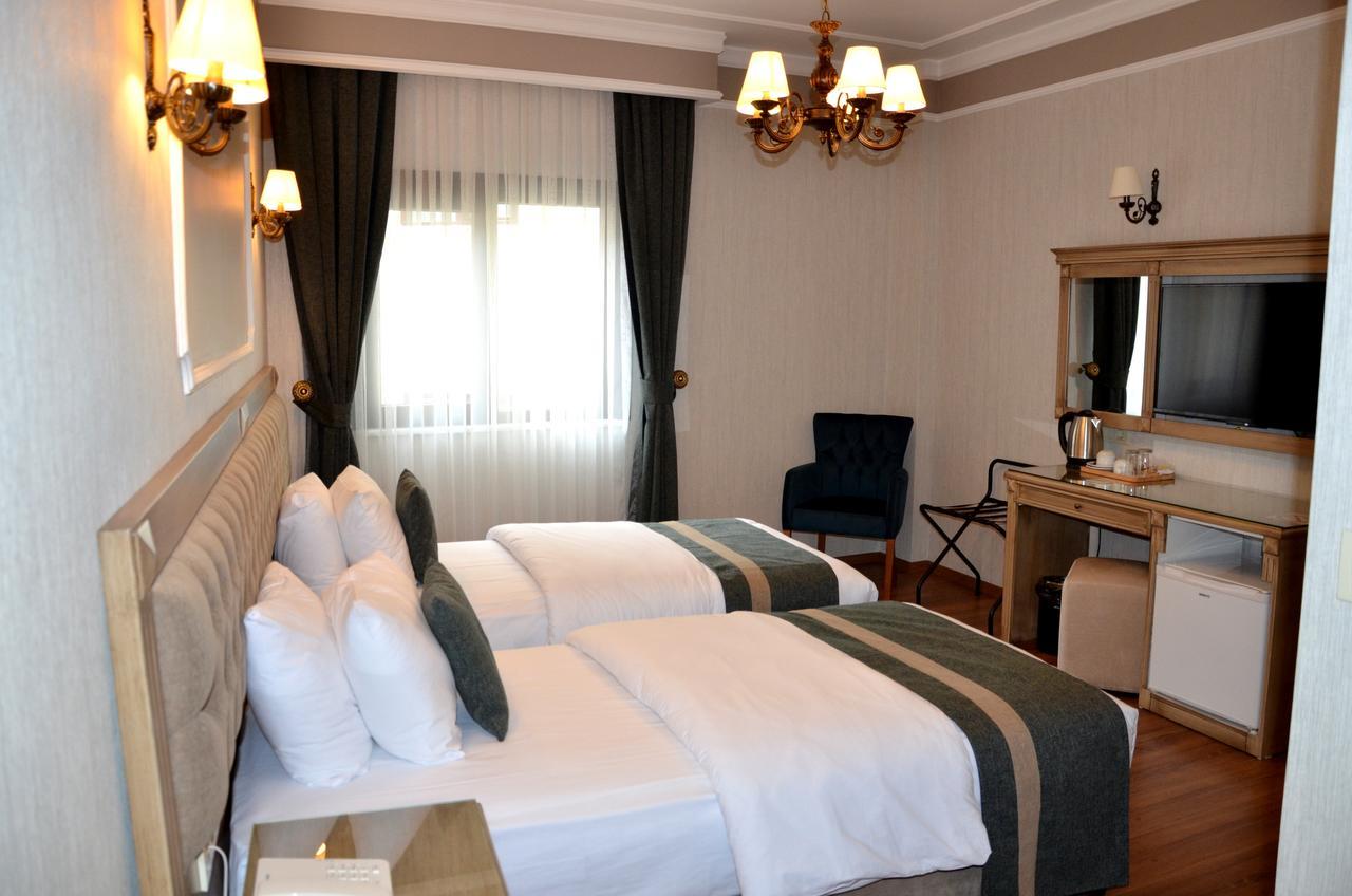 Ahmet Efendi Konagi Hotel Istanbul Bagian luar foto A room at the hotel