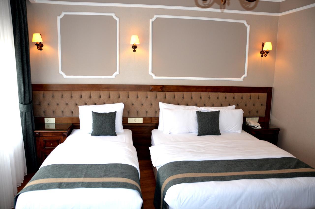 Ahmet Efendi Konagi Hotel Istanbul Bagian luar foto A room at the hotel